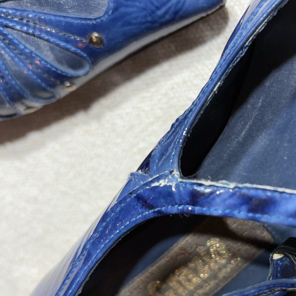 Ingledew’s Vintage Patent Leather Blue Pointed Toe Kitten Heel Spanish Heels - Picture 6 of 13